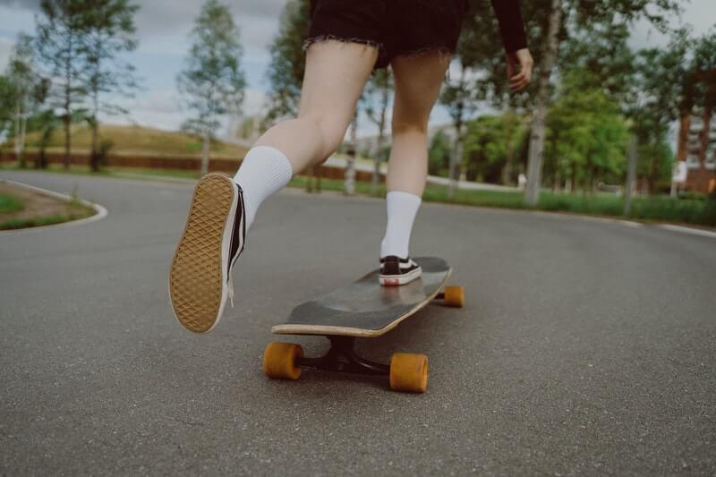 Is Longboard Good For Beginners